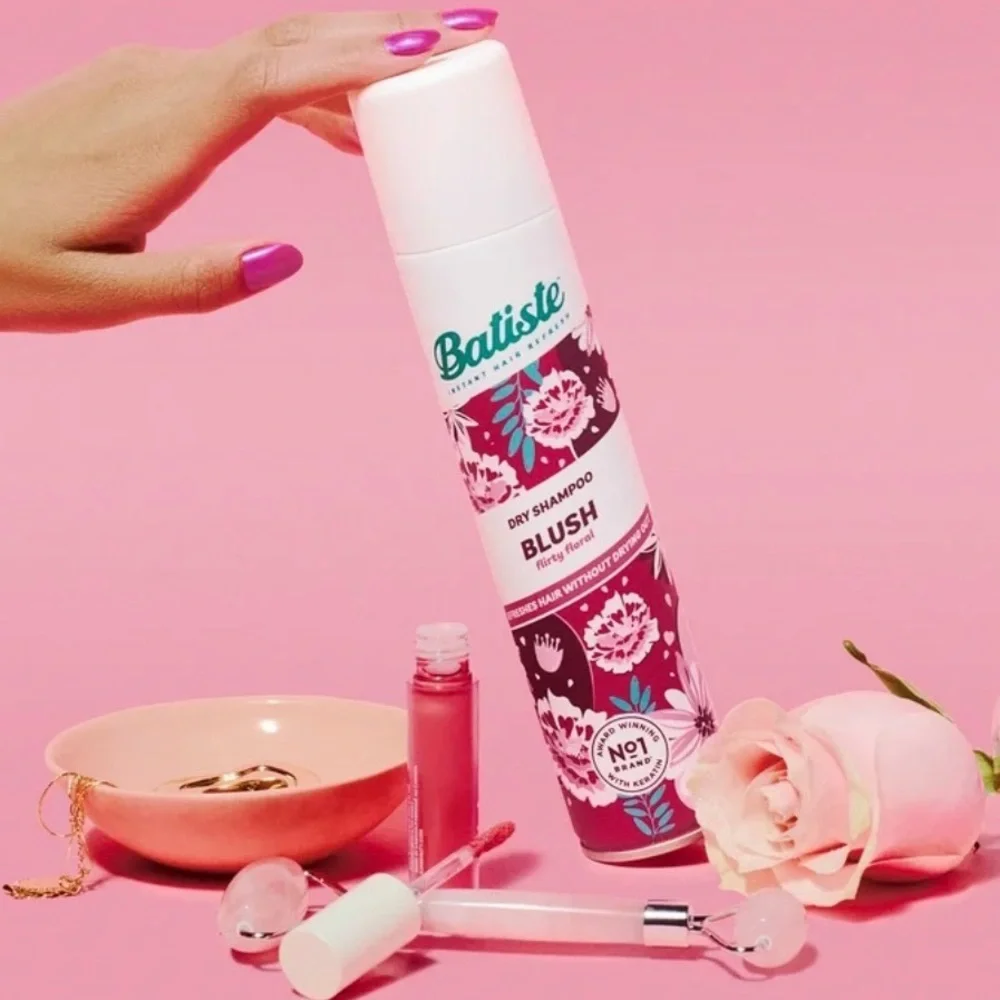 Batiste Dry Shampoo, Blush Fragrance, Mini 1.06 OZ - Picture 3 of 7